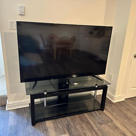 Central Halifax One Bedroom Apartment In Clayton Park Extérieur photo
